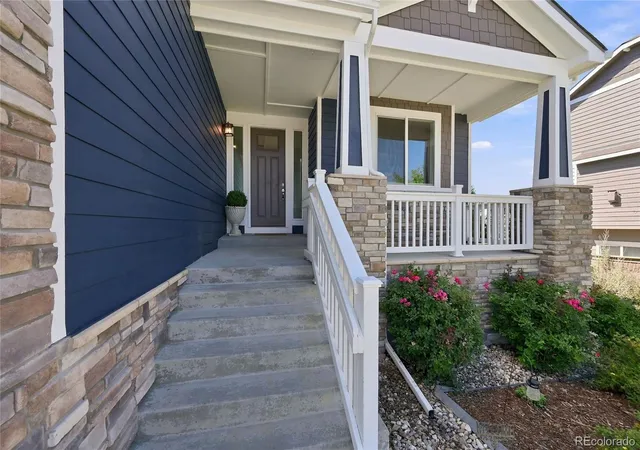 Photo 3 of Single family home for sale at 293 Calhoun Cir, Castle Rock, CO 80104 | MLS# 8556444 | Listing updated on 2026-10-22
