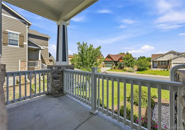 Photo 4 of Single family home for sale at 293 Calhoun Cir, Castle Rock, CO 80104 | MLS# 8556444 | Listing updated on 2026-10-22