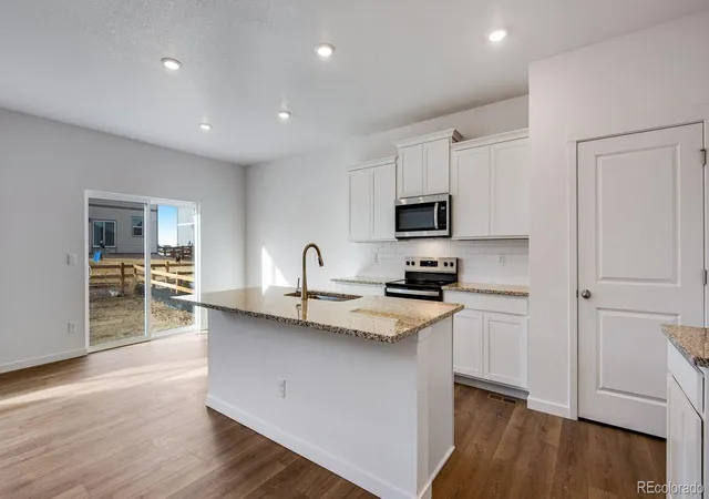 Photo 2 of Sale Pending at 9934 Danube Ct, Commerce City, CO 80022 | MLS# 2006428 | Listing updated on 2026-09-08