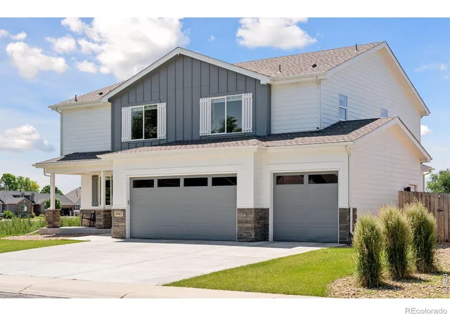 Photo 2 of Single family home for sale at 5547 Drake Way, Longmont, CO 80504 | MLS# IR1067990 | Listing updated on 2026-10-03