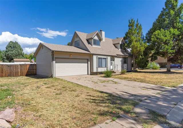 Photo 2 of Single family home for sale at 2210 Farnsworth Dr, Colorado Springs, CO 80916 | MLS# 4126917 | Listing updated on 2026-09-04