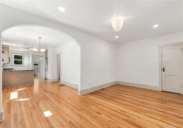 Photo 2 of Single family home for sale at 2589 N Glencoe St, Denver, CO 80207 | MLS# 9565981 | Listing updated on 2026-10-22