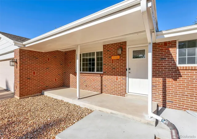 Photo 1 of Single family home for sale at 1921 S Carr St, Lakewood, CO 80227 | MLS# 3089503 | Listing updated on 2026-09-25
