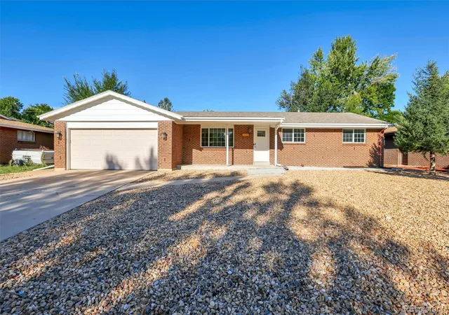Photo 2 of Single family home for sale at 1921 S Carr St, Lakewood, CO 80227 | MLS# 3089503 | Listing updated on 2026-09-25