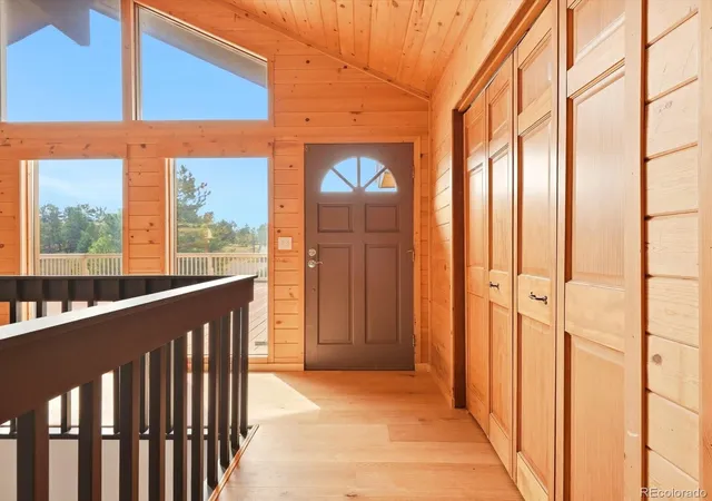 Photo 3 of Single family home for sale at 8811 Thunderbird Ct, Parker, CO 80134 | MLS# 2239055 | Listing updated on 2026-09-22
