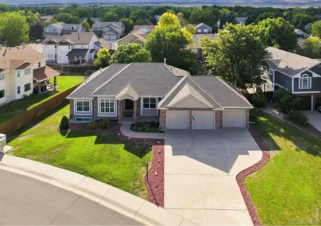 Photo 1 of Single family home for sale at 981 Jordache Dr, Loveland, CO 80538 | MLS# IR1068018 | Listing updated on 2026-09-20