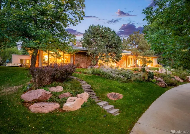 Photo 2 of Single family home for sale at 4200 S Hudson Pkwy, Englewood, CO 80113 | MLS# 7519226 | Listing updated on 2026-10-03