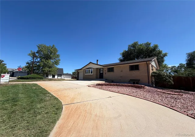 Photo 3 of Single family home for sale at 6498 Ingalls Ct, Arvada, CO 80003 | MLS# 9602011 | Listing updated on 2026-09-22