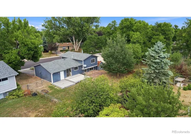 Photo 2 of Single family home for sale at 2425 Wapiti Rd, Fort Collins, CO 80525 | MLS# IR1068045 | Listing updated on 2026-09-28