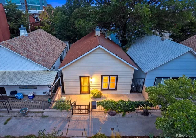 Single family home for sale at 3122 Umatilla St, Denver, CO 80211 | MLS# 4013028