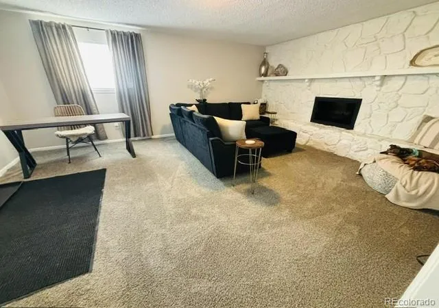 Photo 3 of Single family home for sale at 822 Geneva St, Aurora, CO 80010 | MLS# 5065491 | Listing updated on 2026-09-05