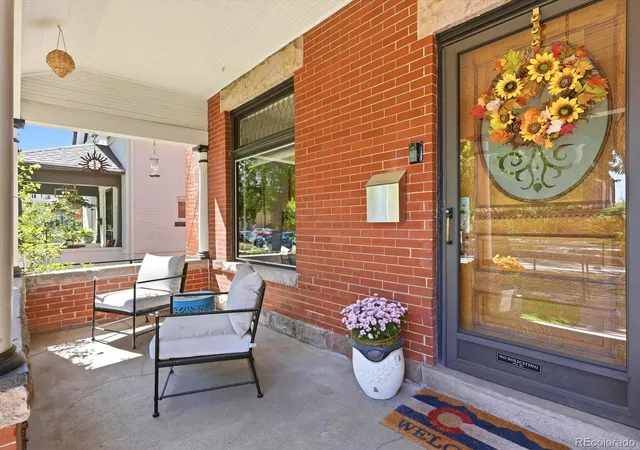 Photo 2 of Single family home for sale at 127 S Emerson St, Denver, CO 80209 | MLS# 4239809 | Listing updated on 2026-10-06