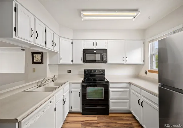 Photo 3 of Townhouse for sale at 1699 S Trenton St #115, Denver, CO 80231 | MLS# 9280486 | Listing updated on 2026-09-17