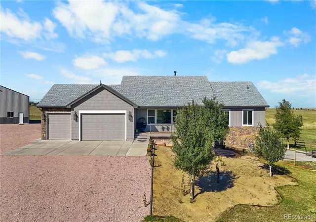Photo 1 of Single family home for sale at 6957 Black Forest Dr, Elizabeth, CO 80107 | MLS# 8160722 | Listing updated on 2026-09-28