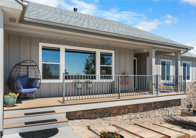 Photo 3 of Single family home for sale at 6957 Black Forest Dr, Elizabeth, CO 80107 | MLS# 8160722 | Listing updated on 2026-09-28