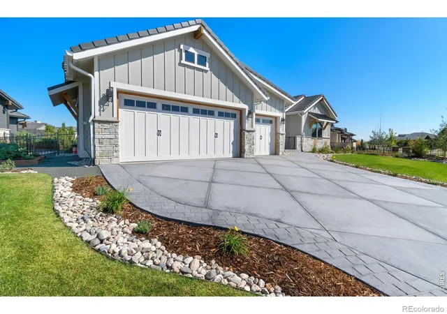 Photo 3 of Single family home for sale at 2774 Heron Lakes Pkwy, Berthoud, CO 80513 | MLS# IR1068063 | Listing updated on 2026-09-27