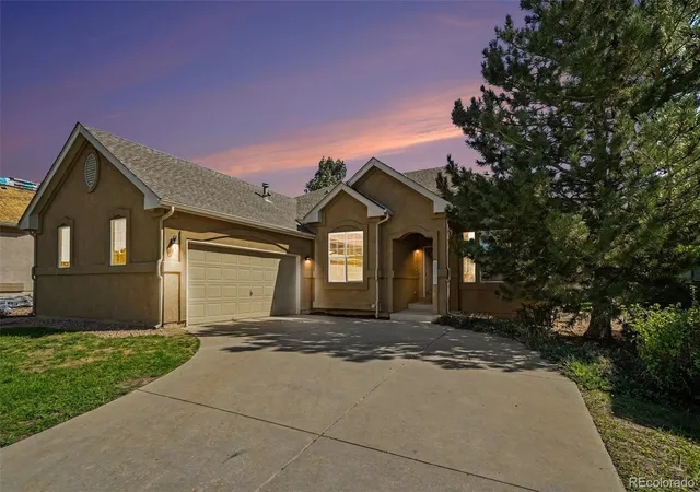 Photo 2 of Sale Pending at 15843 Bridle Ridge Dr, Monument, CO 80132 | MLS# 2327170 | Listing updated on 2026-09-18