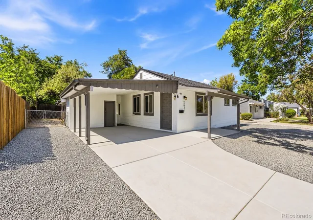 Photo 2 of Single family home for sale at 2631 S Green Ct, Denver, CO 80219 | MLS# 7054155 | Listing updated on 2026-09-21