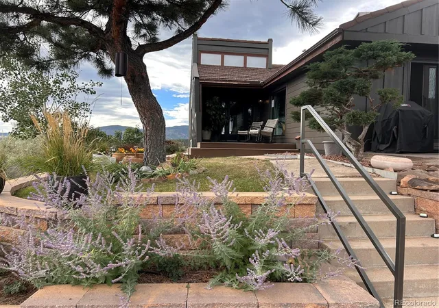 Photo 3 of Townhouse for sale at 4500 Sentinel Rock, Larkspur, CO 80118 | MLS# 4939523 | Listing updated on 2026-09-25