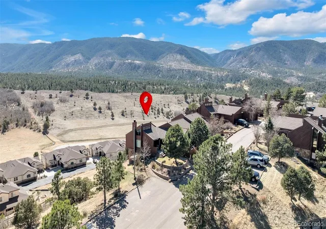 Photo 4 of Townhouse for sale at 4500 Sentinel Rock, Larkspur, CO 80118 | MLS# 4939523 | Listing updated on 2026-09-25