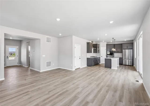 Photo 4 of Single family home for sale at 13381 Finnhorse St, Parker, CO 80134 | MLS# 7198626 | Listing updated on 2026-10-09