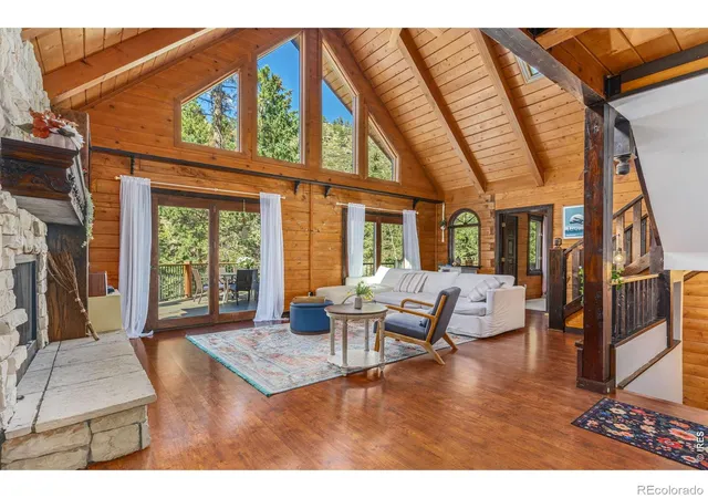 Photo 3 of Single family home for sale at 459 Streamside Dr, Drake, CO | MLS# IR1068085 | Listing updated on 2026-09-28