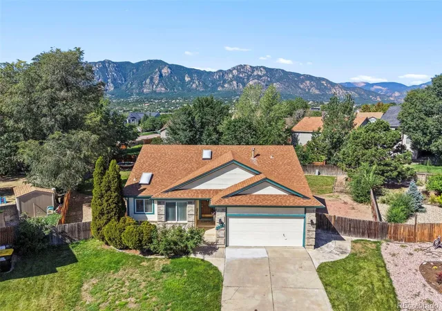 Photo 3 of Single family home for sale at 1305 Eastmeadow Ct, Colorado Springs, CO 80906 | MLS# 7760230 | Listing updated on 2026-09-05