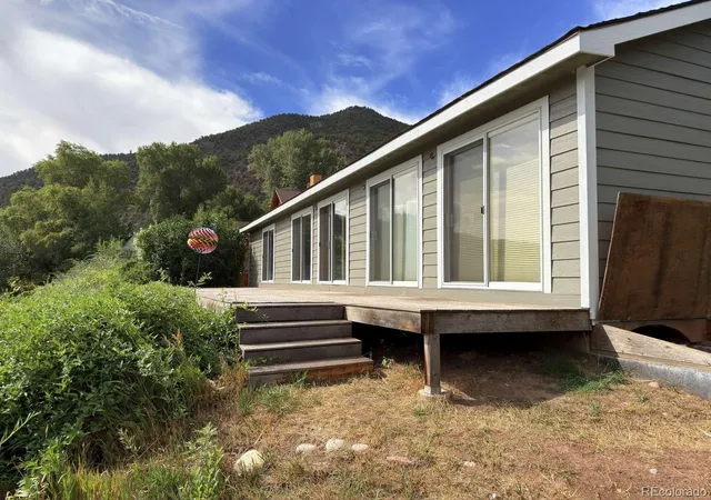 Photo 3 of Single family home for sale at 370 Price Ln, Gypsum, CO 81637 | MLS# 5582812 | Listing updated on 2026-09-05