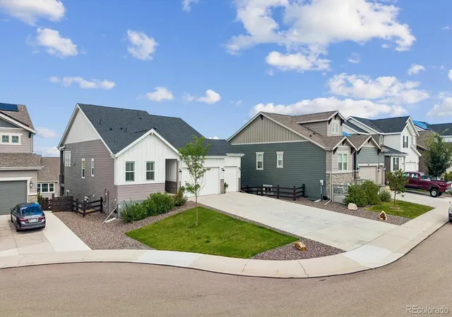 Photo 3 of Single family home for sale at 3726 Outcrop Ct, Castle Rock, CO 80108 | MLS# 9934026 | Listing updated on 2026-09-27