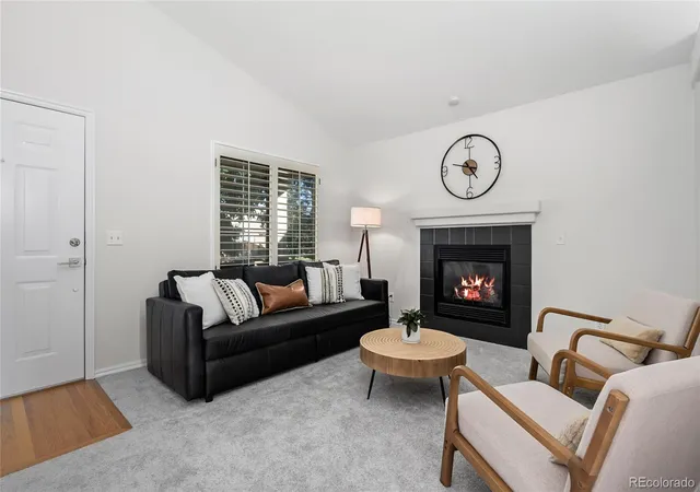 Photo 4 of Single family home for sale at 9568 Wangaratta Ct, Highlands Ranch, CO 80130 | MLS# 2475183 | Listing updated on 2026-09-26
