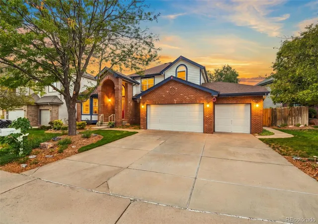 Photo 2 of Single family home for sale at 5643 S Ventura Ct, Centennial, CO 80015 | MLS# 1562167 | Listing updated on 2026-10-04