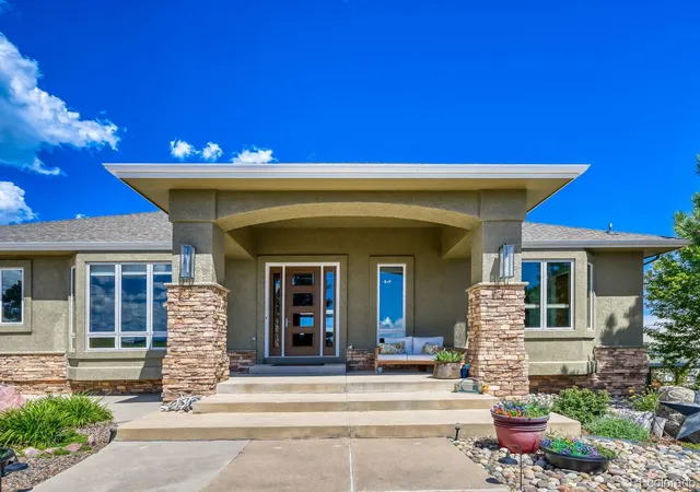 Photo 2 of Single family home for sale at 16325 Eastonville Rd, Elbert, CO 80106 | MLS# 5150490 | Listing updated on 2026-09-06