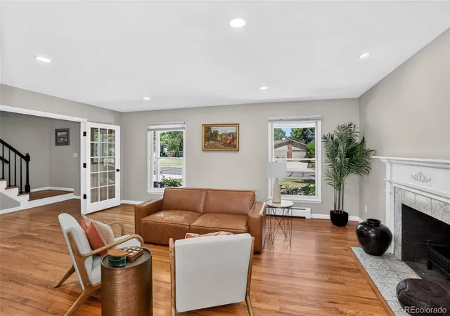 Photo 4 of Single family home for sale at 2586 S Eaton Pl, Lakewood, CO 80227 | MLS# 8725321 | Listing updated on 2026-10-06