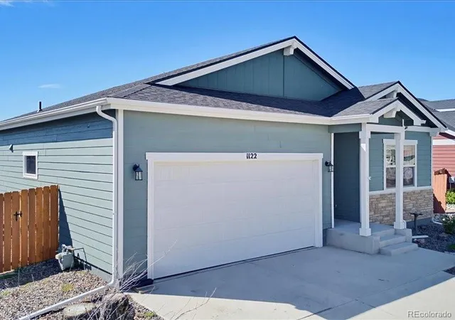 Photo 2 of Single family home for sale at 1122 Cottontail Ln, Wiggins, CO 80654 | MLS# 7494743 | Listing updated on 2026-10-08