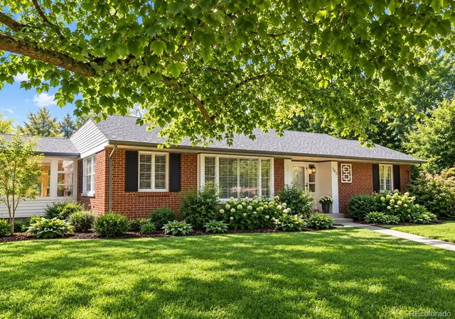 Photo 2 of Single family home for sale at 701 S Clayton St, Denver, CO 80209 | MLS# 8562112 | Listing updated on 2026-10-13
