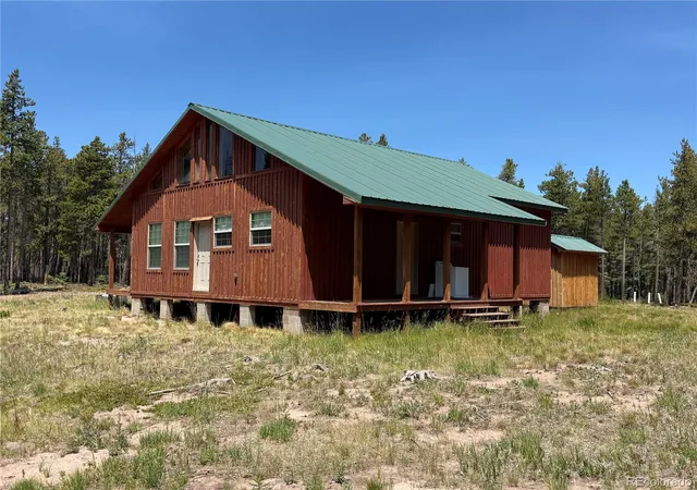 Photo 1 of Single family home for sale at 2704 Purnell Ln, Fort Garland, CO 81133 | MLS# 8738291 | Listing updated on 2026-09-07