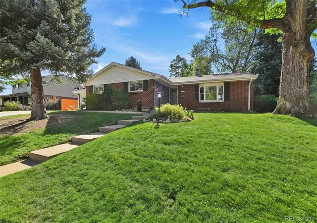 Photo 1 of Single family home for sale at 6966 S Cook Way, Centennial, CO 80122 | MLS# 4116955 | Listing updated on 2026-10-06