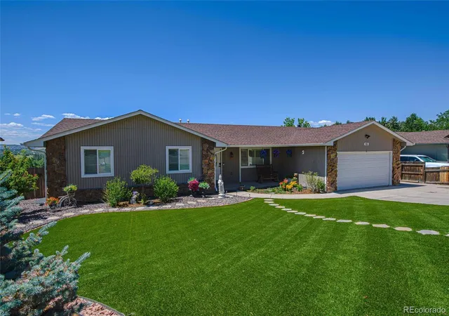 Photo 1 of Single family home for sale at 455 Gordon Dr, Castle Rock, CO 80104 | MLS# 9399366 | Listing updated on 2026-09-15