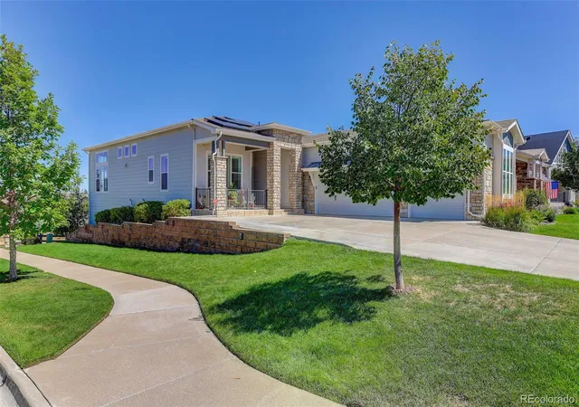 Photo 3 of Single family home for sale at 8736 Holman Cir, Arvada, CO 80005 | MLS# 9122907 | Listing updated on 2026-10-05