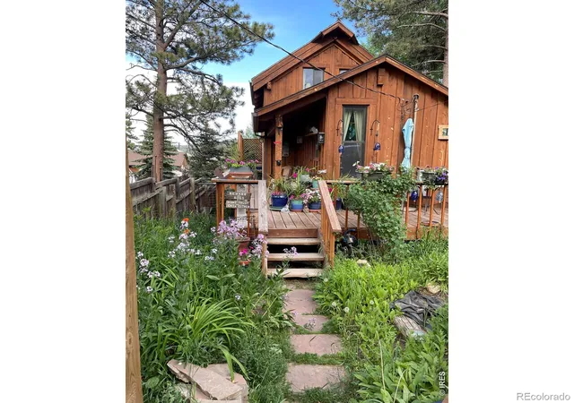 Photo 2 of Single family home for sale at 131 S Jackson St, Nederland, CO 80466 | MLS# IR1068153 | Listing updated on 2026-09-13