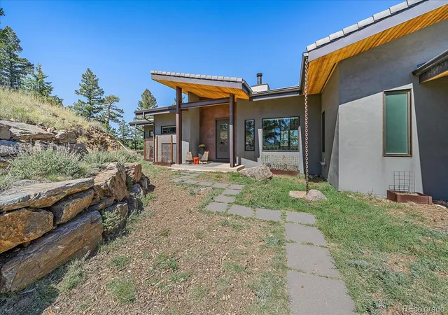Photo 2 of Sale Pending at 28645 Summit Ranch Dr, Golden, CO 80401 | MLS# 6595904 | Listing updated on 2026-09-19