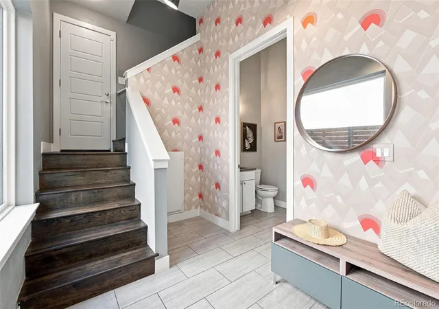 Photo 2 of Townhouse for sale at 2432 N Washington St, Denver, CO 80205 | MLS# 2440068 | Listing updated on 2026-10-02