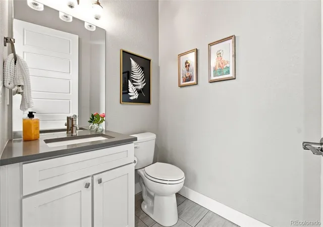 Photo 3 of Townhouse for sale at 2432 N Washington St, Denver, CO 80205 | MLS# 2440068 | Listing updated on 2026-10-02