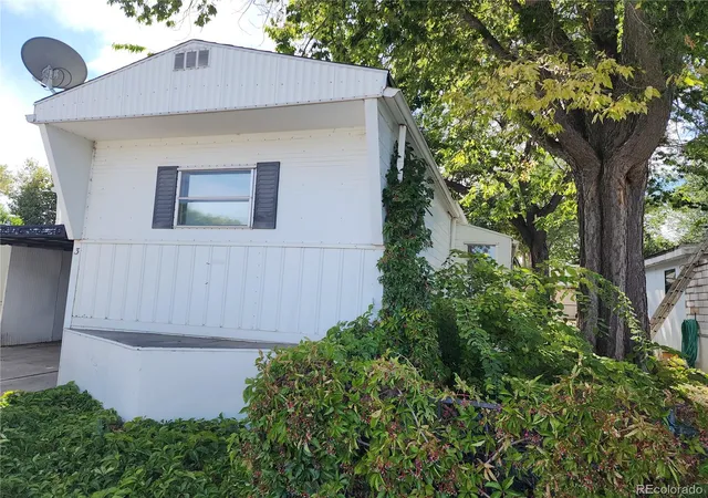 Photo 1 of Manufactured home for sale at 729 17th Avenue, Longmont, CO 80501 | MLS# 9249220 | Listing updated on 2026-09-08