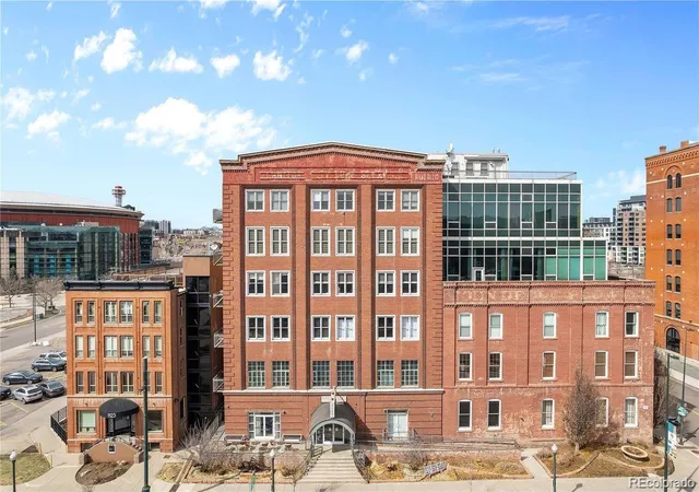 Photo 2 of Condo for sale at 1127 Auraria Pkwy #302, Denver, CO 80204 | MLS# 9364038 | Listing updated on 2026-09-08
