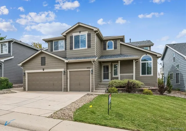 Photo 1 of Single family home for sale at 9935 Blackbird Cir, Highlands Ranch, CO 80130 | MLS# 9566602 | Listing updated on 2026-10-01