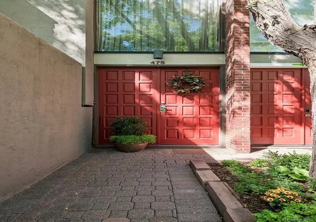 Photo 1 of Townhouse for sale at 475 Columbine St, Denver, CO 80206 | MLS# 9479468 | Listing updated on 2026-10-05