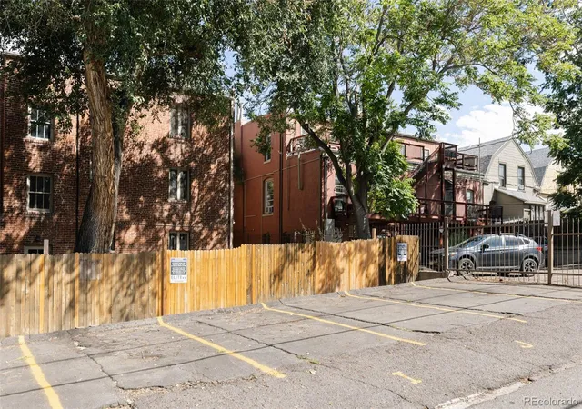 Listing Photo 2 - Condo for sale in building located at 1369 N Downing St, Denver, CO 80218 - Unit #4