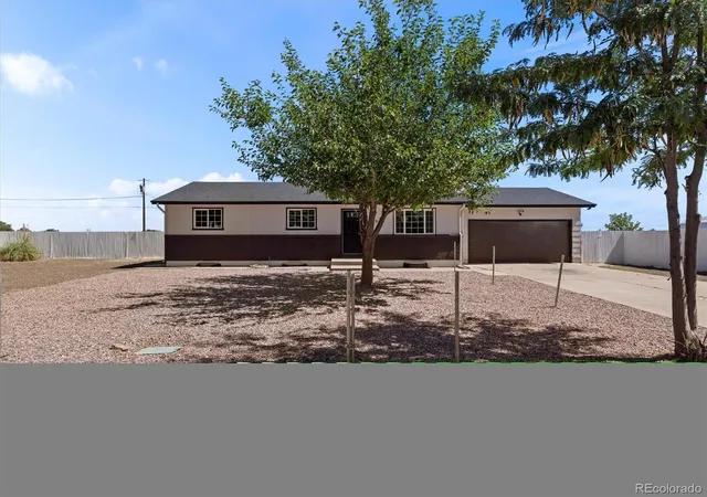 Photo 3 of Single family home for sale at 1522 Whippoorwill Pl, Pueblo, CO 81006 | MLS# 1699998 | Listing updated on 2026-10-07
