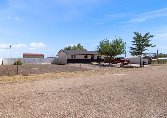 Photo 3 of Single family home for sale at 1522 Whippoorwill Pl, Pueblo, CO 81006 | MLS# 1699998 | Listing updated on 2026-10-07